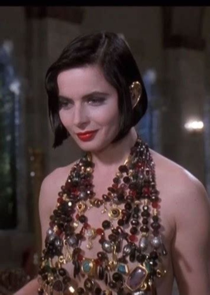 Fan Casting Monica Bellucci as Lisle Von Rhuman in Death Becomes Her (2022) on myCast