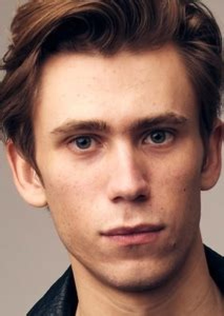 Fan Casting Owen Teague as Kendall Plemons in Hot Girls Wanted on myCast