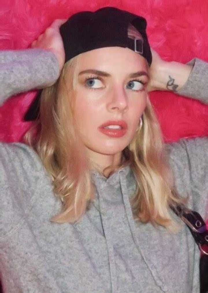 Fan Casting Samara Weaving as Physicist Barbie in Barbie (2023) on myCast