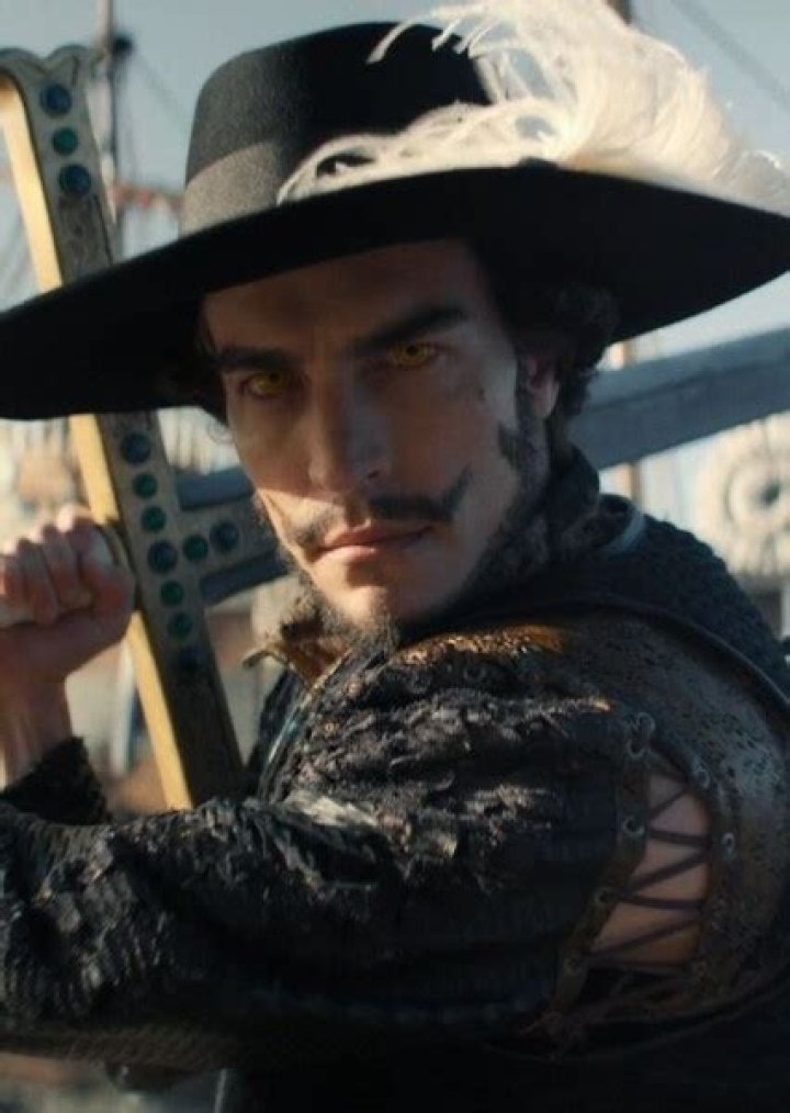 Fan Casting Steven Ward as Dracule Mihawk in One Piece on myCast
