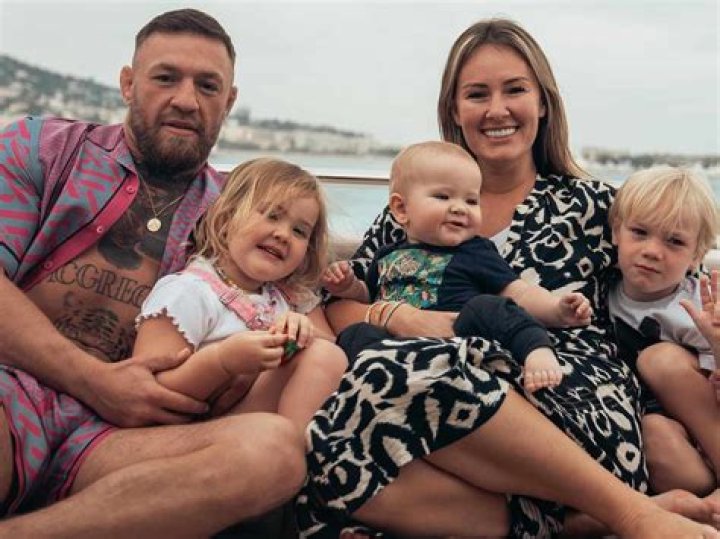 Father of 3 Kids, Conor McGregor Confesses His Honest Feelings on OnlyFans Model
Ebanie Bridges’ Question – “Does This Make You Thirsty”