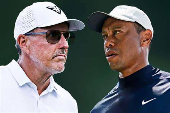 Fellow PGA Tour Pro Once Revealed How Tiger Woods’ Absence From Golf Was
Detrimental For Phil Mickelson Over Lefty’s ‘Cheating’ Accusations