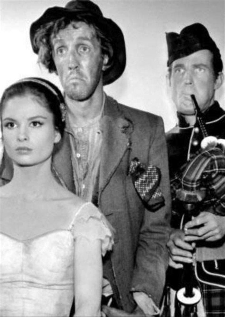Five Characters in Search of an Exit Fan Casting on myCast