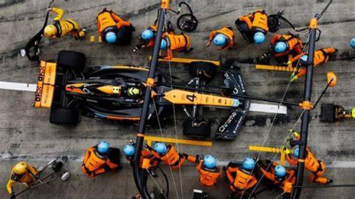 From McLaren’s 1.80 World Record to Red Bull’s Pit Stop in the Dark; Here’s a
Look at Top 5 Pit Stops of All Times