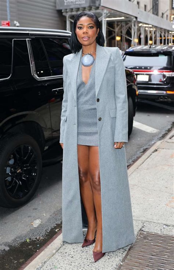Gabrielle Union Shows Off Her Curves At The Pool And Fans Are Here For