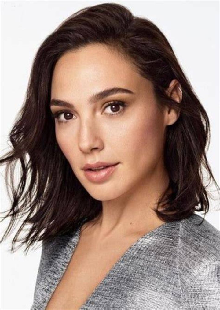Gal Gadot Fan Casting