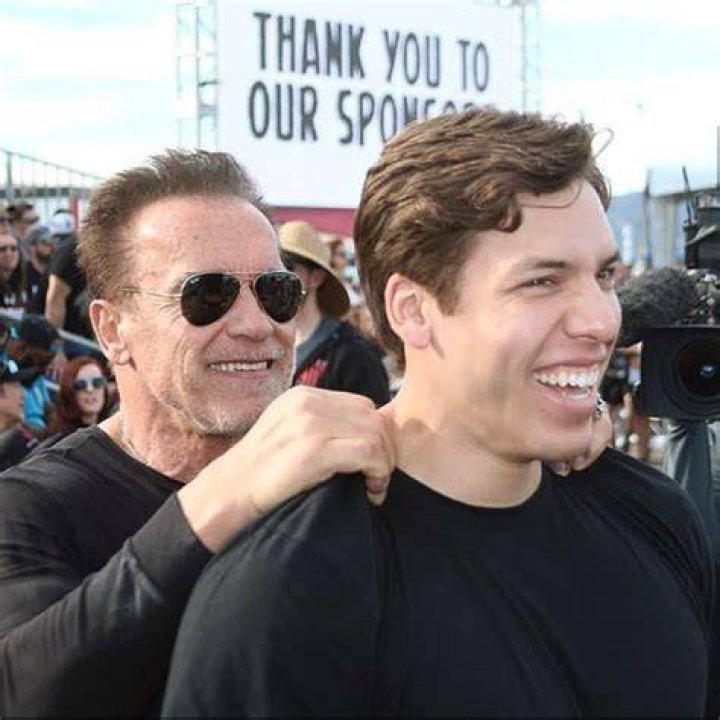 “Give Him a Terminator Movie”: Arnold Schwarzenegger’s Shirtless Son Goes Viral
for “Crazy” Genetics Resemblance