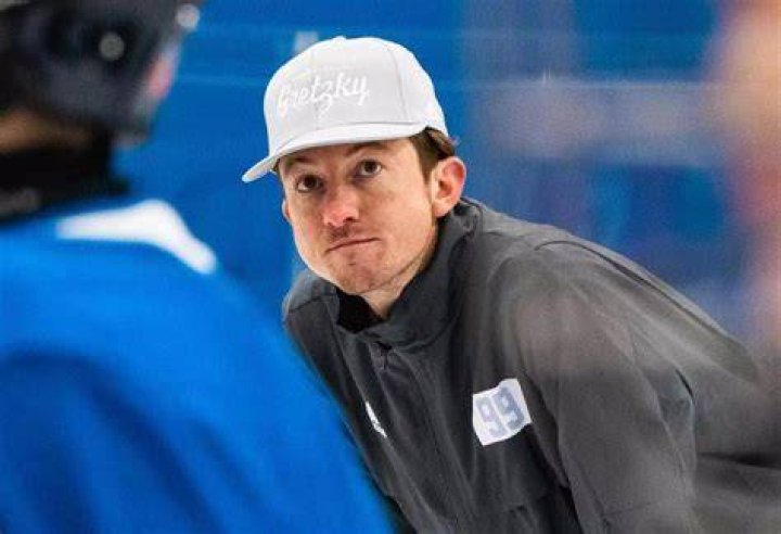 “Going to Be a Lot Better”: Wayne Gretzky’s Son Ty Once Got ‘Smack-Talked’ on
Following Father’s Footsteps
