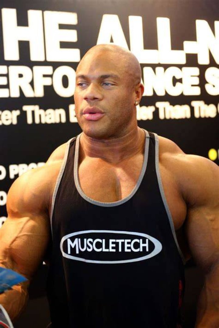 “Guys in Their 20S That Are Passing Away”: 7X Mr. Olympia Phil Heath’s Coach
Unveiled the Sad Truth Behind Young Deaths in Bodybuilding