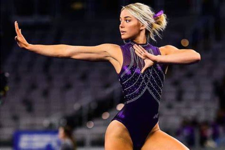 Gymnastics sensation Olivia Dunne sparks &lsquo;disturbing&rsquo; scene outside