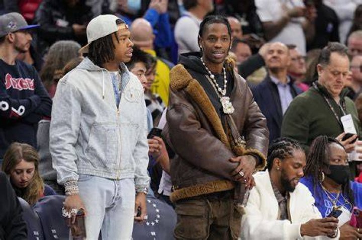 “Harden Picked the Wrong Career Path”: NBA Fans Get Brutal After Travis Scott
and Lil Baby Are Seen With 76ers All-Star James Harden in Iconic Photo