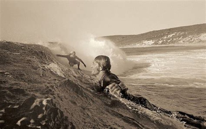 In Pictures: Beach Photographer Captures Every Shade of Nature in His Iconic
Surfing Images