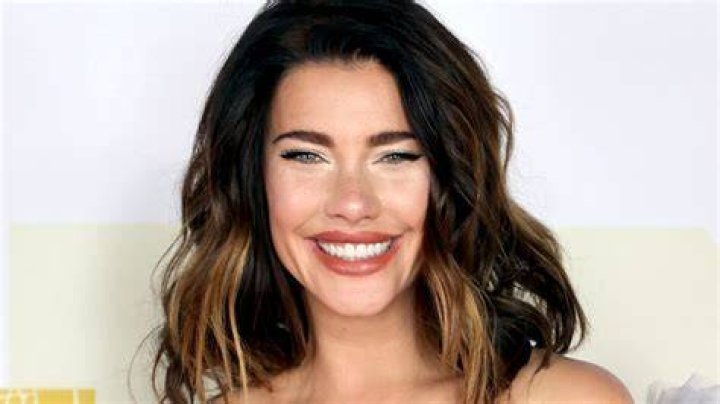 Jacqueline MacInnes Wood Jacqueline MacInnes Wood Photo (21394737