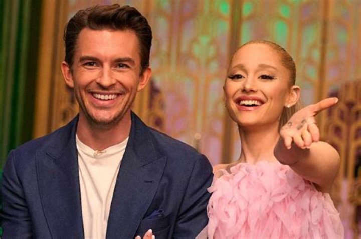 Jonathan Bailey And Ariana Grande: A Perfect Match In Music And Performance