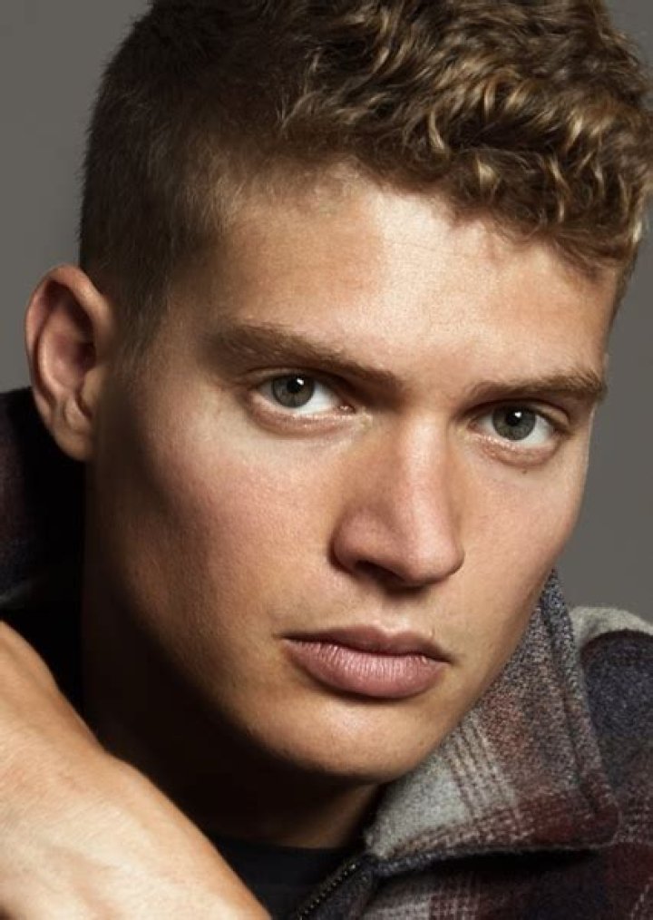 Josha Stradowski Fan Casting