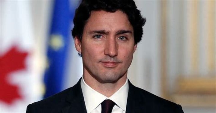 Justin Trudeau Biography, Net Worth 2023, Family, Wife, Age more
