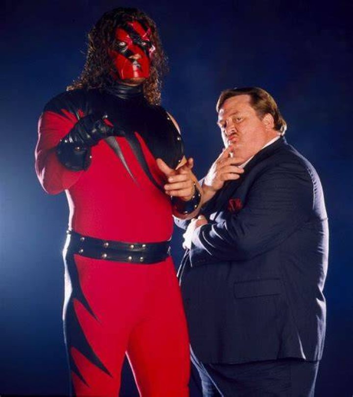 Kane Debuts Paul Bearer