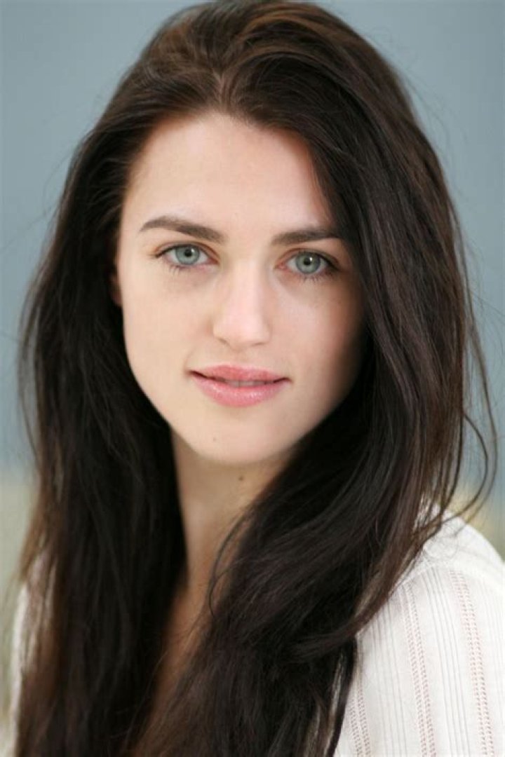 Katie McGrath as Professor Jeannie Elast in Sky High Tv Series