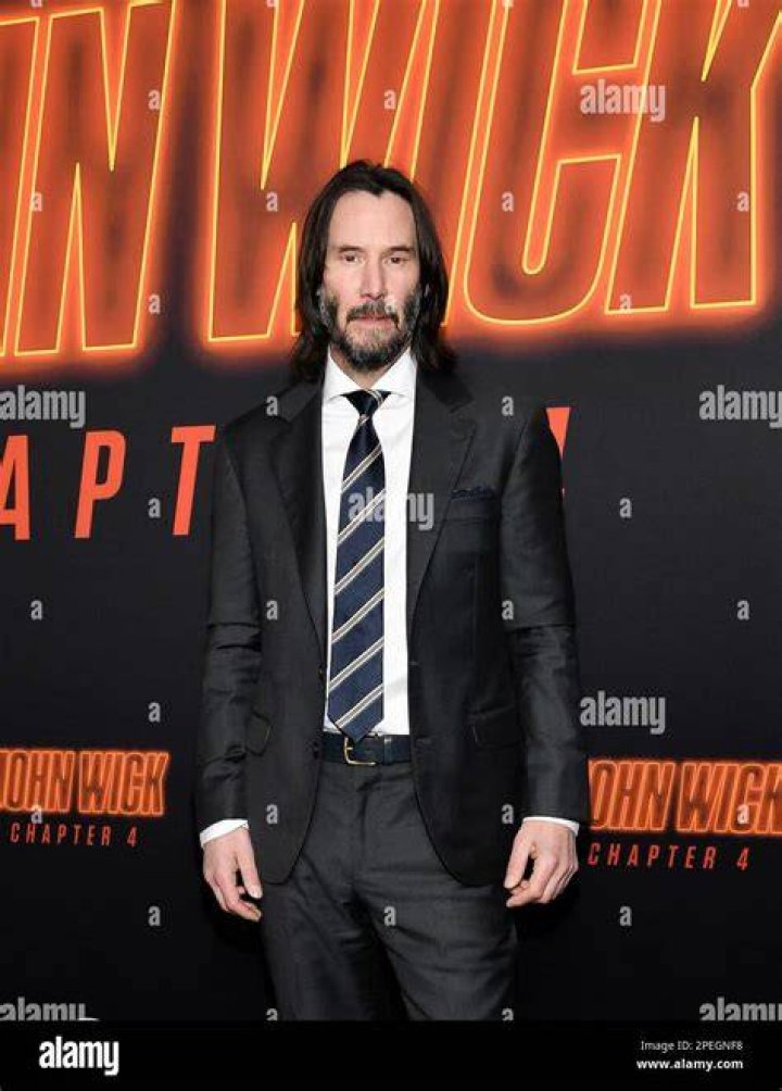 Keanu Reeves as Evan Drake in Cheers (2019)