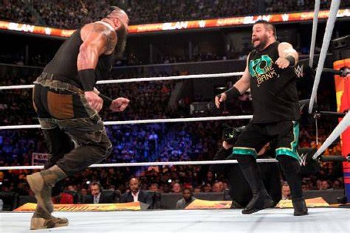 Kevin Owens and Braun Strowman in WWE match