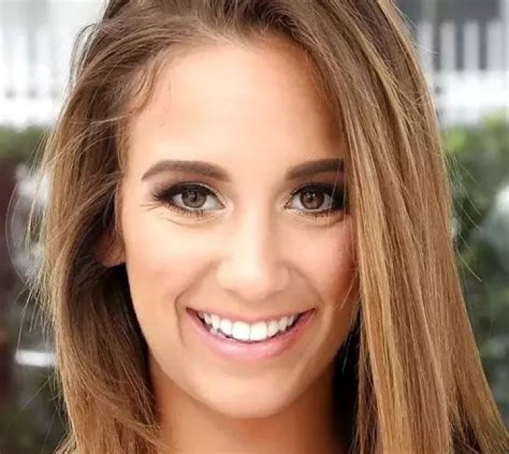 Layla London Wiki, Bio, Husband, Net Worth, Height & More