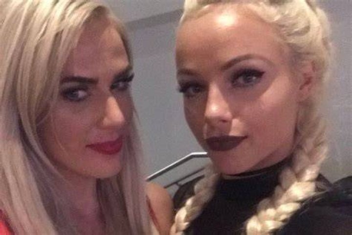 Liv morgan friends wrestlers