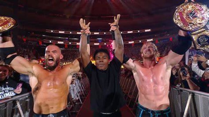 Logan Paul LA Knight WrestleMania 40