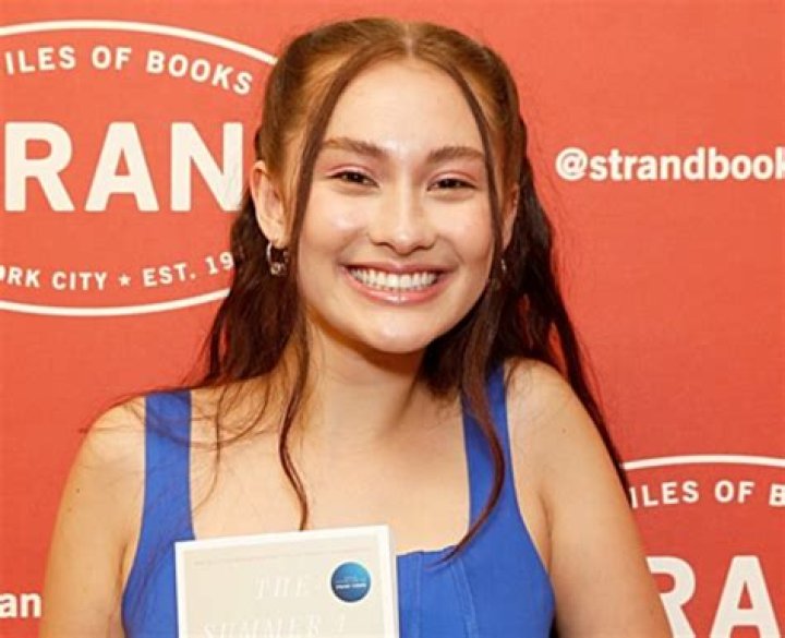 Lola Tung Profile and Facts (Updated!) Kpop Profiles