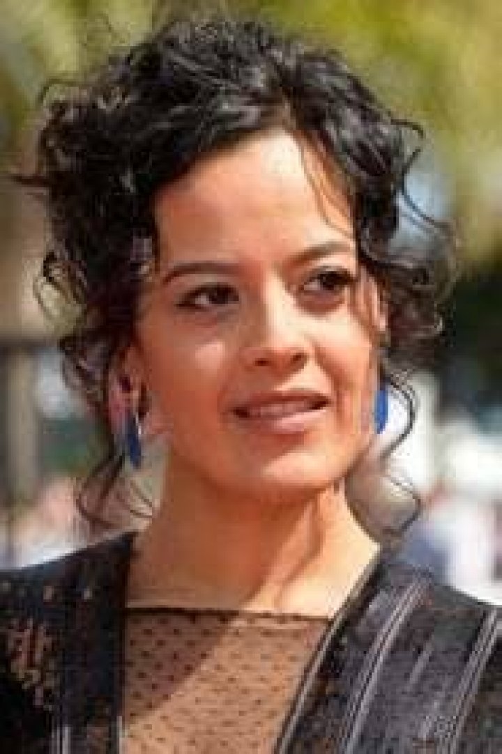 Maeve Jinkings Fan Casting