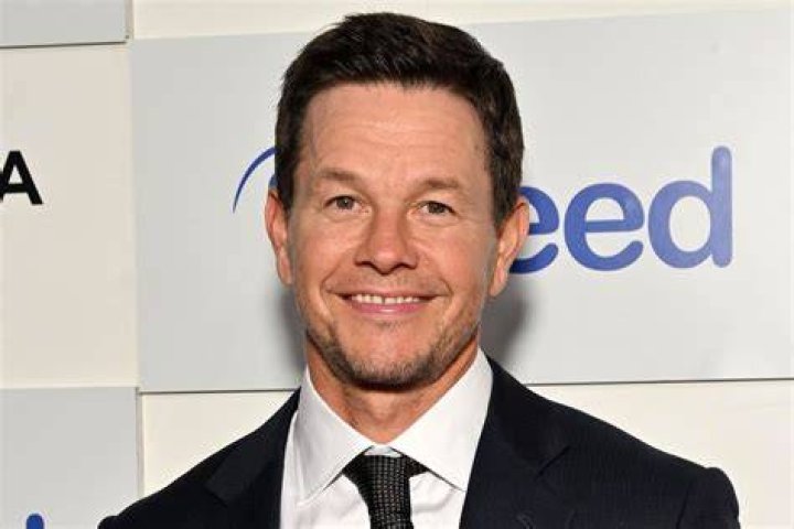 Mark Wahlberg as Brock Lovett in Titanic