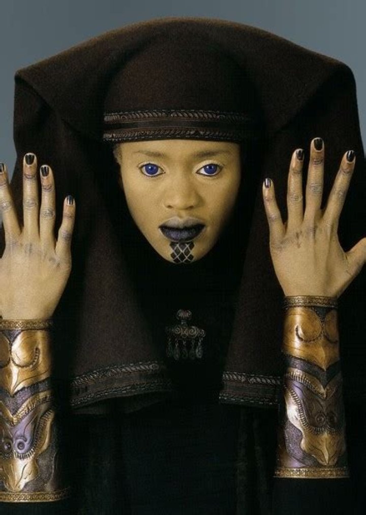 Mary Oyaya Fan Casting