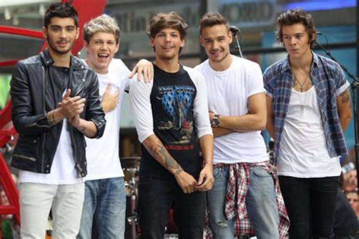 Model girlfriend of One Direction's Niall Horan has 'abandoned' her son