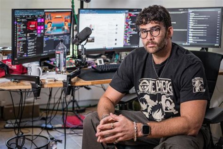 “ MrBeast Is a Demon” – Political Streamer Hasan Piker Pens Down His Opinion on
Famous $500 Million Youtuber and Philanthropist