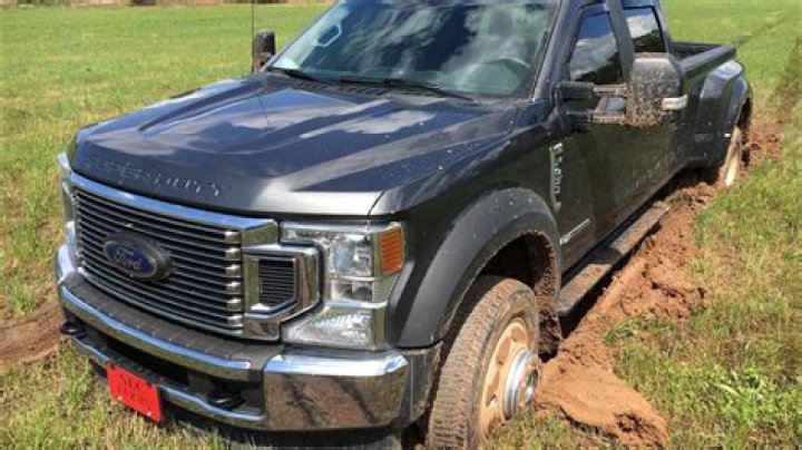 Mudding a 2020 F450 Whistling Diesel style YouTube