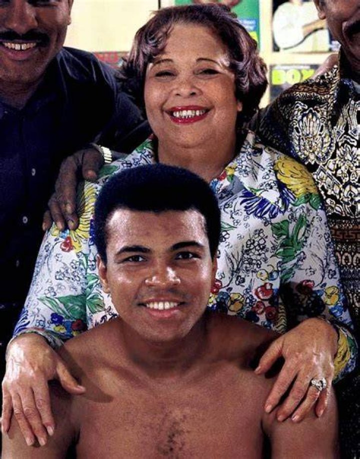 MUHAMMAD ALI BEN MARCUS Anthony Hopkins not trusting anyone. Certainly