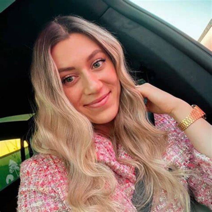 Natacha Oceane: The Fitness Influencer Redefining Wellness