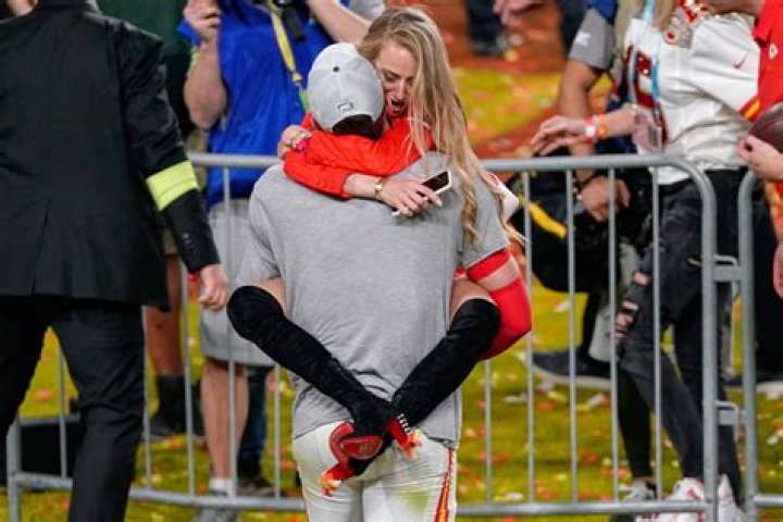 NFL Fans Chime In on Patrick Mahomes’ Private Affair That Was Made Very Public