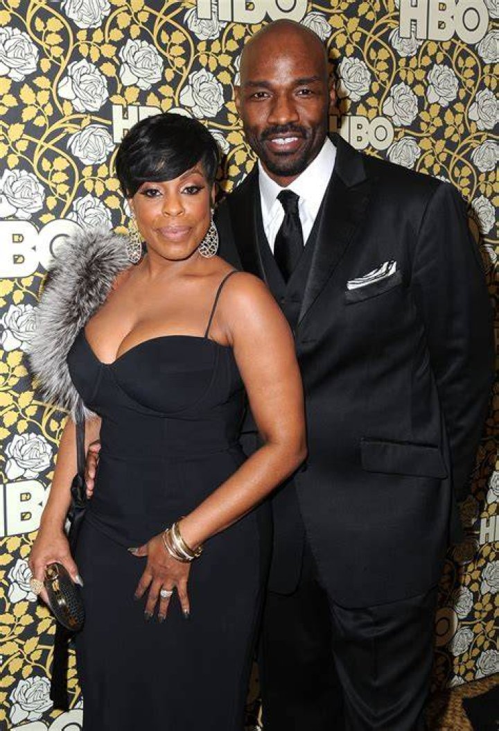 Niecy Nash & Jay Tucker from Couples Married on TV E! News Australia