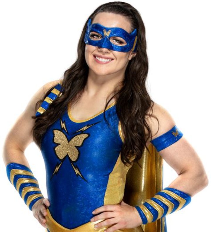 Nikki Cross ASH in ICW