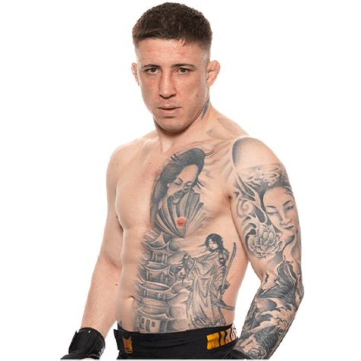 Norman Parke glares at a UFC opponent