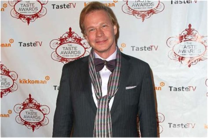P. Allen Smith Net Worth Wife & Gay? Famous People Today
