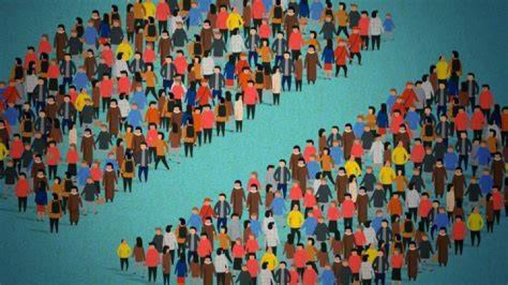 People divided as 30yearold who runs 200m portfolio shares her daily