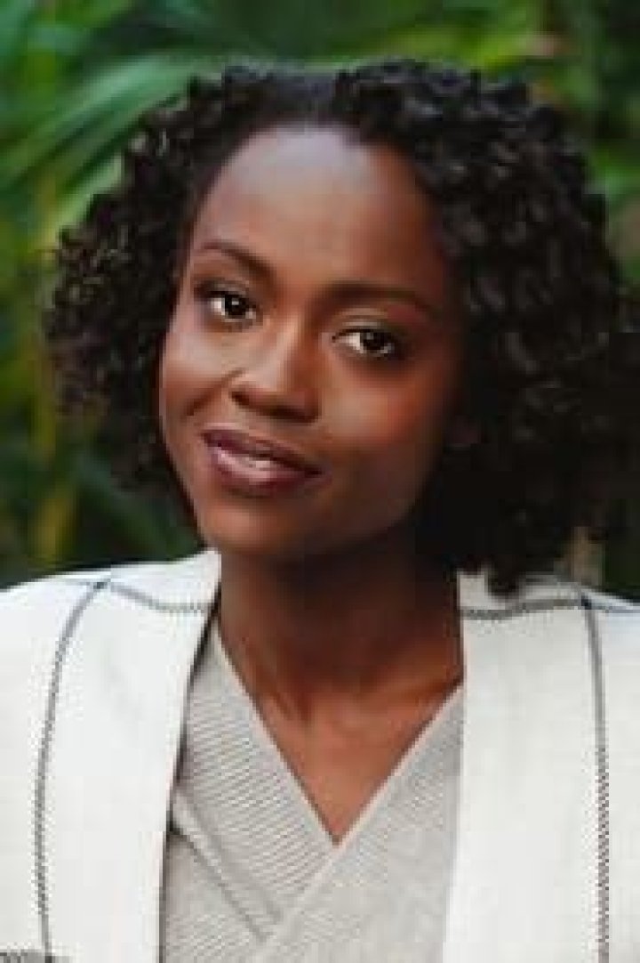 Photos of Akosia Sabet on myCast