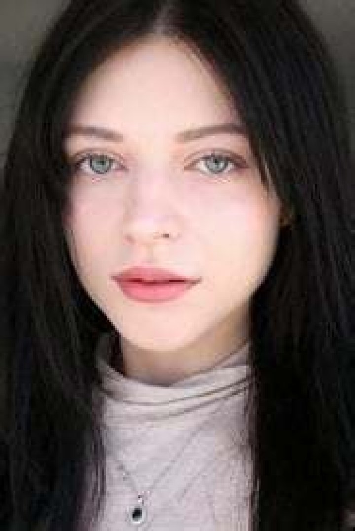 Photos of Bo Martynowska on myCast