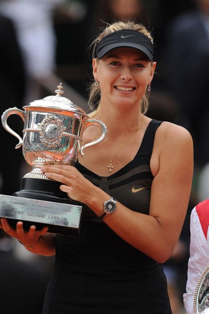 Photos Of Maria Sharapova Looking Great And Having A Rough Day
