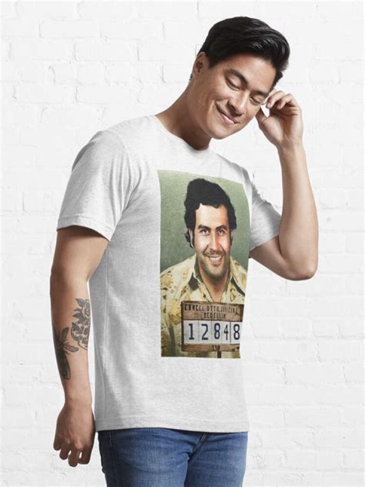 P&oacute;sters &laquo;PABLO ESCOBAR&raquo; de maco420 Redbubble Pablo Escobar Poster
