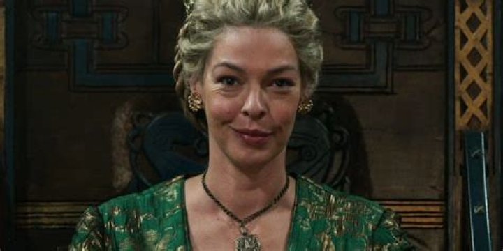 Pollyanna McIntosh as Vikings: Valhalla in Best Actors and Actres in Series