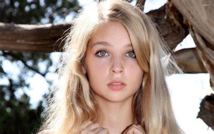 Pretty blonde girls, Blonde girl, Blonde