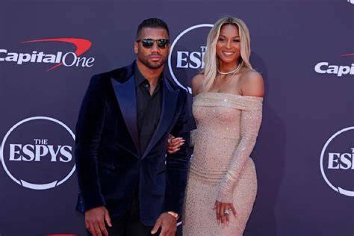“Questioning Russell’s Morals”: Fans Crying Foul Over Ciara Wilson for Wearing
This!