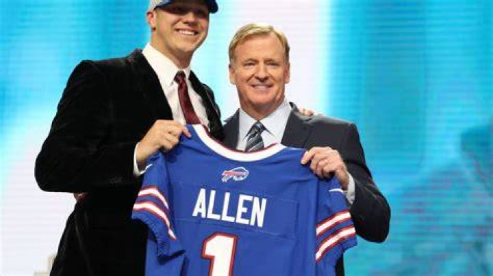 Radio Producer Quits Job Because Of Bills Draft Pick